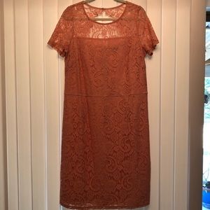 Pink lace dress!